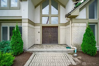 2614 E Centerville Station Road, Washington Twp, OH 45459 - Photo 6