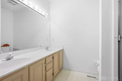 2614 E Centerville Station Road, Washington Twp, OH 45459 - Photo 34