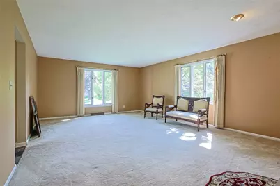 2727 Wellsford Drive, Springfield, OH 45503 - Photo 8