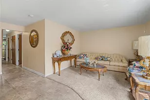 7631-7633 Downing St, Butler Twp, OH 45414 - Photo 8