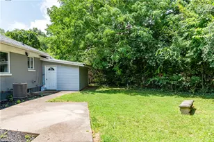 1 Wyngate Dr, Kettering, OH 45429 - Photo 32