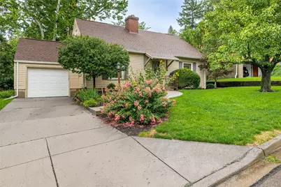201 S Pelham Drive, Kettering, OH 45429 - Photo 1