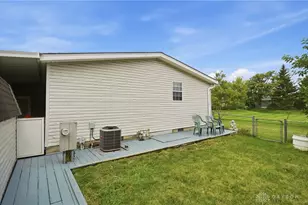 141 S Point Dr, Fairborn, OH 45324 - Photo 38