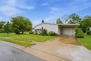141 S Point Dr, Fairborn, OH 45324 - Photo 44
