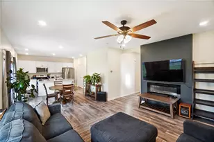 4113 Silver Oak Wy, Dayton, OH 45424 - Photo 6