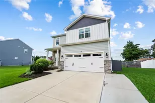 4113 Silver Oak Wy, Dayton, OH 45424 - Photo 2