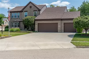 2494 Silver Springs Ct, Beavercreek, OH 45431 - Photo 2