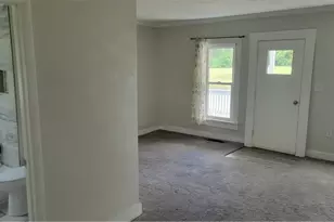 541 E Main St, Xenia, OH 45385 - Photo 6