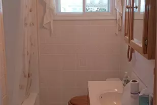 4611 Amesborough Rd, Dayton, OH 45420 - Photo 8
