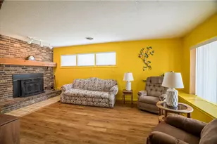 305 Lang Ct, Union, OH 45322 - Photo 8