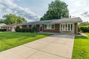 305 Lang Ct, Union, OH 45322 - Photo 2