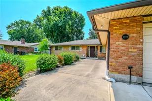 2228 E Whipp Rd, Kettering, OH 45440 - Photo 2