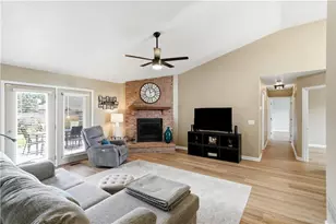 1026 Crede Way, Waynesville, OH 45068 - Photo 2