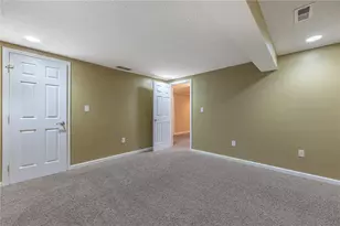 3641 Napanee Dr, Beavercreek, OH 45430 - Photo 34