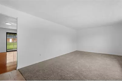617 Bradfield Drive, Trotwood, OH 45426 - Photo 8