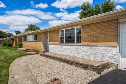 617 Bradfield Drive, Trotwood, OH 45426 - Photo 4