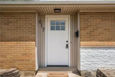 617 Bradfield Drive, Trotwood, OH 45426 - Photo 4