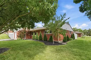 150 Catalpa Dr, Springboro, OH 45066 - Photo 2