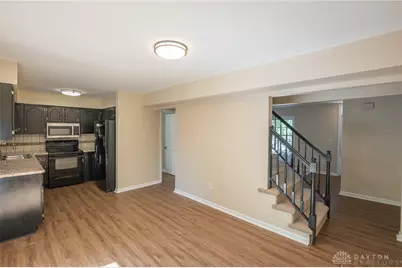 402 Gwinnett Commons, Washington Twp, OH 45459 - Photo 8