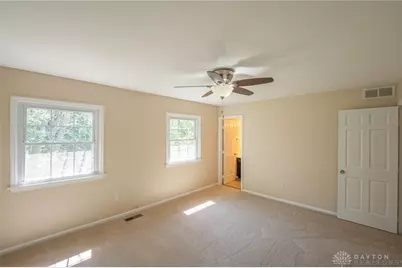 402 Gwinnett Commons, Washington Twp, OH 45459 - Photo 16