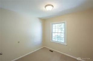 402 Gwinnett Cmns, Washington Twp, OH 45459 - Photo 20