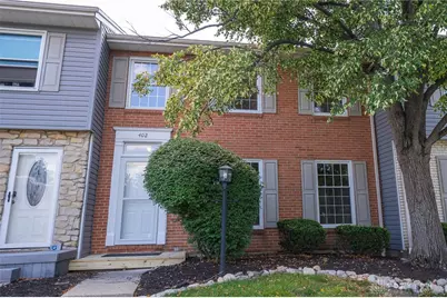 402 Gwinnett Commons, Washington Twp, OH 45459 - Photo 2