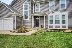 1933 Glen Meadow Way, Beavercreek, OH 45432 - Photo 6