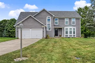 1933 Glen Meadow Way, Beavercreek, OH 45432 - Photo 4