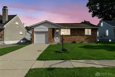 5042 Lindbergh Boulevard, West Carrollton, OH 45449 - Photo 1