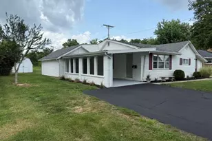 125 E Weaver St, New Lebanon, OH 45345 - Photo 6
