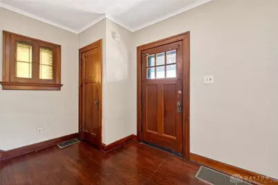 125 E Siebenthaler Avenue, Dayton, OH 45405 - Photo 6