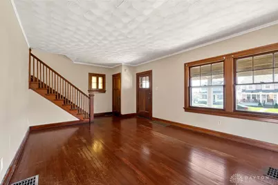 125 E Siebenthaler Avenue, Dayton, OH 45405 - Photo 10
