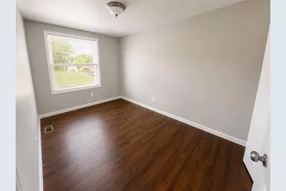 11649 Pippin Road, Colerain Township, OH 45231 - Photo 12
