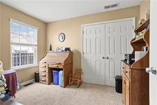 2490 Meadowpoint Dr, Troy, OH 45373 - Photo 38