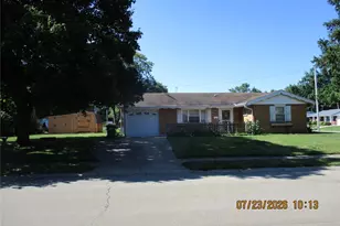 1022 Mayfield Dr, Troy, OH 45373 - Photo 2