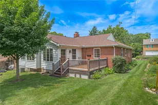 216 S Pelham Dr, Kettering, OH 45429 - Photo 4