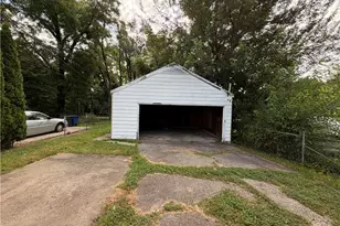 732 Brooklyn Ave, Dayton, OH 45402 - Photo 16