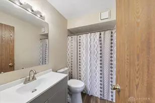 1501 Lake Pointe Way, Centerville, OH 45459 - Photo 20