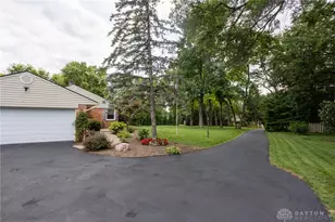 4363 Trails End Dr, Kettering, OH 45429 - Photo 8