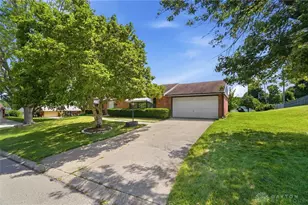 3200 Chandler Ct, Kettering, OH 45420 - Photo 2
