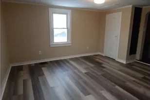 231 S Shaffer St, Springfield, OH 45506 - Photo 4
