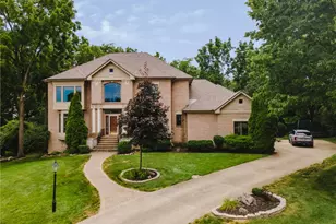 65 N Countryside Dr, Troy, OH 45373 - Photo 2