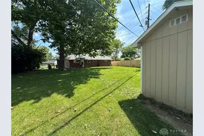 6355 Chippingdon Drive, Huber Heights, OH 45424 - Photo 12