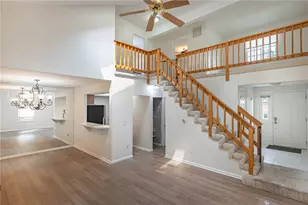 1184 Bay Harbour Circle, Washington Twp, OH 45458 - Photo 2