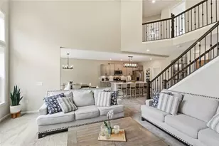 715 Harvest Ln, Washington Twp, OH 45458 - Photo 8