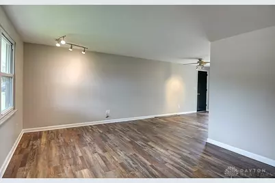 4554 Powell Road, Huber Heights, OH 45424 - Photo 4