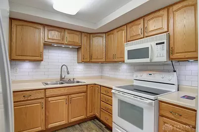 4554 Powell Road, Huber Heights, OH 45424 - Photo 10