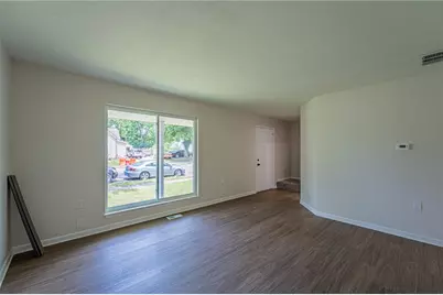 607 W Euclid Avenue, Springfield, OH 45506 - Photo 8