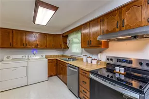 1004 Bristol Dr, Vandalia, OH 45377 - Photo 12