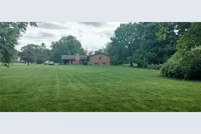 1546 Tamara Trail, Beavercreek Twp, OH 45385 - Photo 4